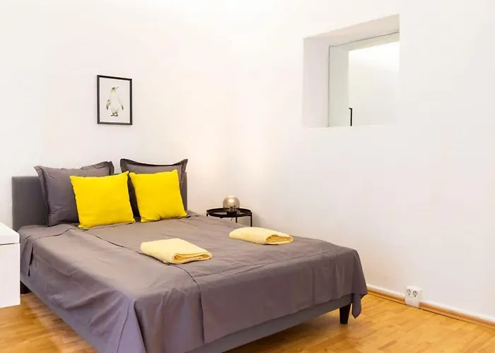 One Bedroom Apartment Berlin Neukoelln